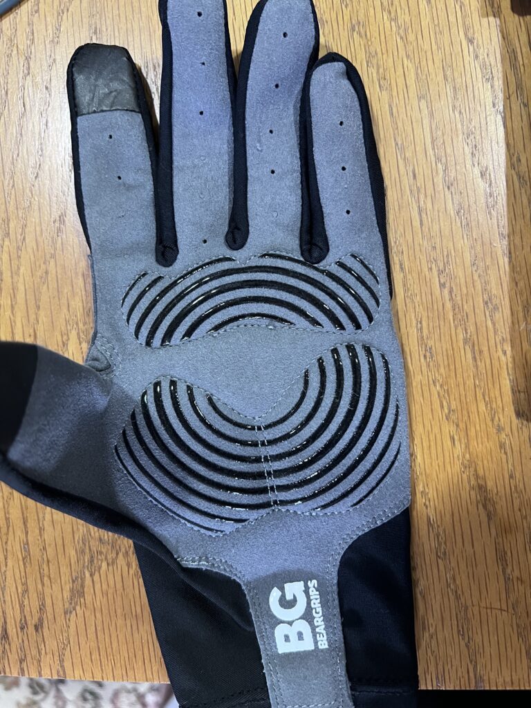 cycling gloves vs weight lifting gloves