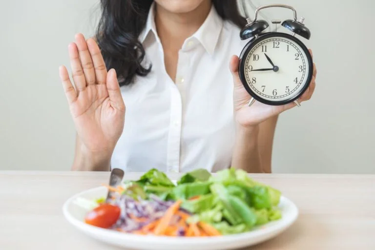 Can You Take a Break From Intermittent Fasting on Weekends?