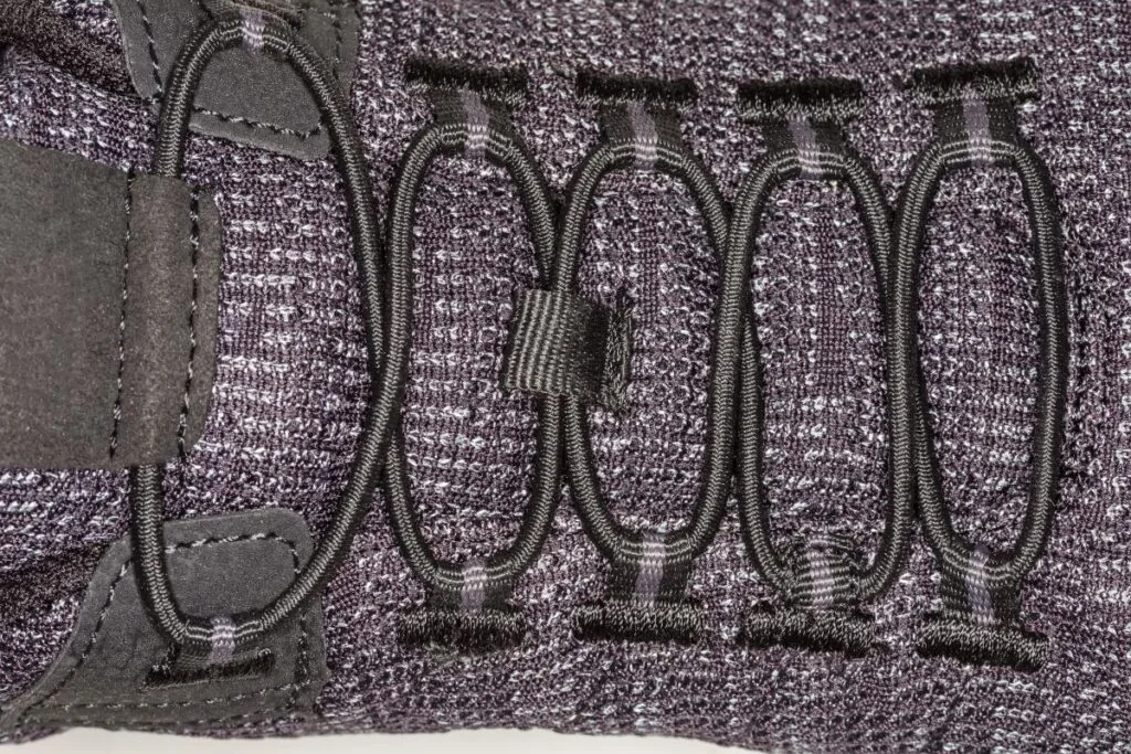 What to Wear After Knee Replacement Surgery: Comfort Meets Recovery 4 No tie shoe laces
